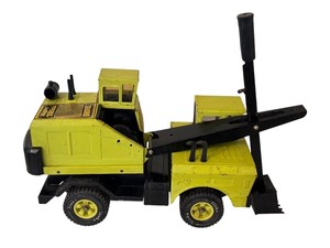 lot 399 image: Vintage Tonka Mighty Shovel Pressed Steel Toy Truck