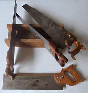 lot 449 image: Vintage Saw Collection Plus Wooden Saw Rest