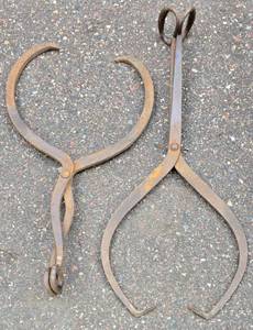 lot 459 image: Vintage Ice Clamp Duo