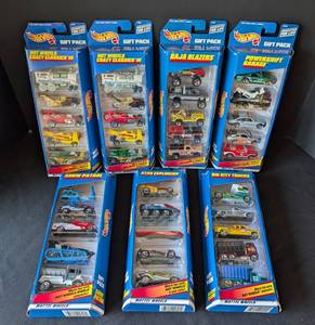 lot 310 image: Seven New Hot Wheels Worlds Coolest Gift Packs
