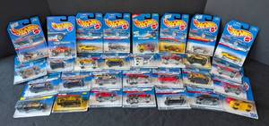lot 316 image: Thirty New Single Packs of Hot Wheels Cars