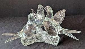 lot 341 image: Trio of Crystal Birds Figurine