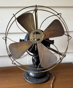 lot 509 image: Vintage Jandus Fan