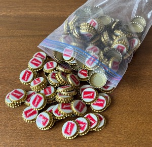 lot 567 image: Vintage Hamms Beer Bottle Caps