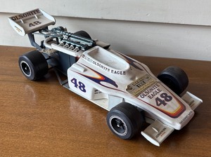 lot 574 image: Vintage 1975 Indianapolis 500 Olsonite Eagle Jim Beam Indy Car Decanter