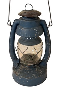 lot 408 image: Vintage Embury No. 2 Air Pilot Blue Metal Lantern