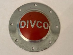 lot 410 image: Vintage DIVCO Hubcap Wheel Cover Plate