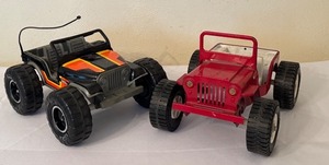 lot 411 image: Pair of Vintage Toy Jeeps Including Tonka and Metal Model
