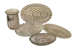 lot 542 image: Vintage Glassware Lot with Fostoria Oval Tray and Assorted Dishes