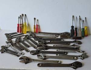 lot 613 image: Large Collection of Wrenches & More