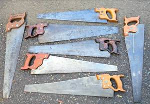lot 646 image: Vintage Hand Saw Selection
