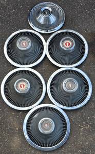 lot 324K image: Galaxie Hub Cap Collection