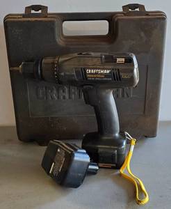 lot 694 image: Industrial Craftsman Drill in Case