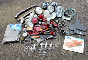 lot 704 image: Vast Selection of Vintage Vehicle Replacement Lights & More