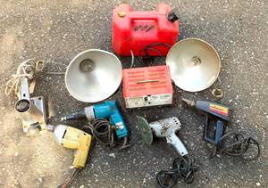 lot 705 image: Assorted Drill Options & More Garage Items, Including Nakita