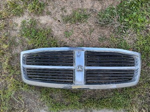 lot 100 image: Dodge Grill 47 x 16