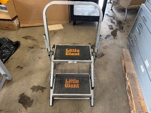 lot 25 image: Little Giant collapsible Two-step Ladder (19 wide x 23 deep x Top step 18 Top rail 33 