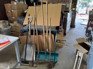 lot 52 image: Two Shovels, Two Rakes and Vintage Garden Tools
