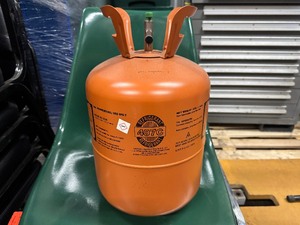 lot 63 image: 25 lb Tank of 407C Refrigerant. Tank has not been opened and is full.