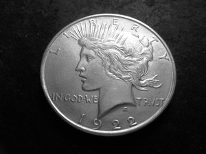 lot 46 image: 1922 D Peace Silver Dollar
