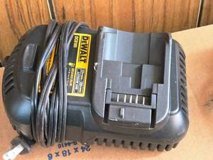 lot 763 image: DeWalt 12V Max  20V Max Lithium Ion Battery Charger DCB101