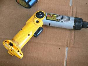 lot 773 image: DeWalt 7.2V Screwdriver DW920
