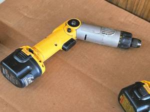 lot 776 image: DeWalt 7.2V Screwdriver DW920 with Battery