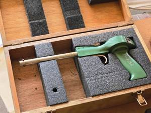 lot 816 image: Federal Pistol Grip Bore Gauge with Wooden Case