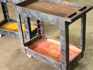 lot 847 image: Plastic Utility Cart 34 x 17 12 x 32 2-tier