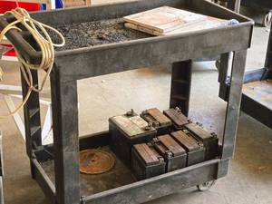 lot 850 image: Plastic Utility Cart 34 x 17 12 x 32 2-tier