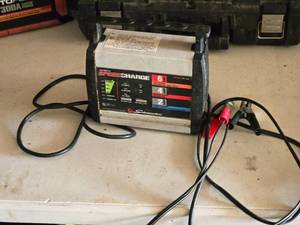 lot 891 image: Schumacher Speed Charger Automatic Battery Charger