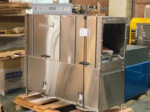 lot 616 image: Champion 3-Phase Dish Washer Machine CH66