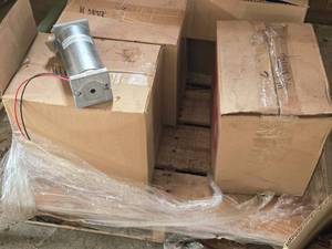 lot 700 image: Lot of (2 Boxes) First Pitch Electric Motors #3238NBM004-5-00 6-count ( 12 total items )