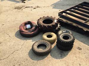 lot 712 image: Lot of (9) Assorted Tires (no rim, no tube) (in original packaging)