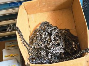 lot 989 image: Lot of (15) Replacement Chain Saw Chains