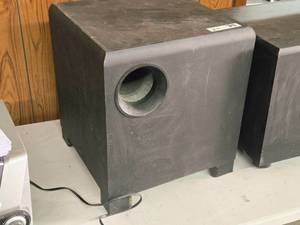 lot 930 image: Klipsch KSW 200 Black Subwoofer