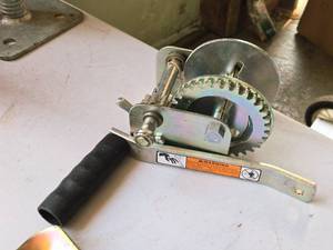 lot 964 image: Hand Winch