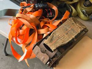 lot 970 image: Misc. Ratchet Straps & Pieces