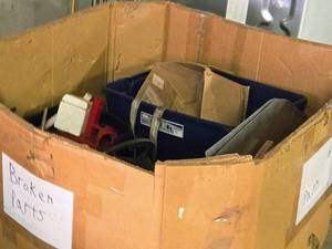 lot 721 image: Lot of (1 Pallet  Gaylord) Small Wheels (red) and Misc. Parts