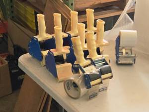 lot 1023 image: Tape Dispensers - 3 (x8) and 2 (x2)