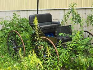 lot 635C image: Vintage Horse Buggy