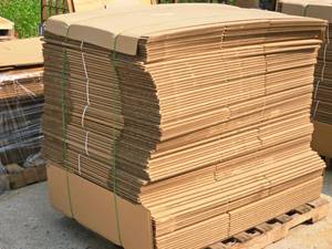 lot 732 image: Lot of (1 Pallet  80) Cardboard Box Flats 19 x 32 x 14
