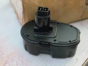 lot 748 image: Lot of (4) 18V 3600mAh Ni-MH Power Tool Battery Packs (in original packaging)