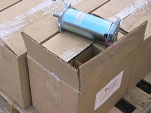 lot 675 image: Lot of (1 Box) First Pitch 14-HP Electric Motors 6-count ( 6 total items )