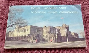 lot 29 image: 1976 Canada Mint Uncirculated Set