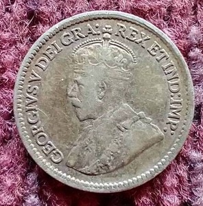 lot 36 image: 1919 Canada Silver 5 Cent Coin