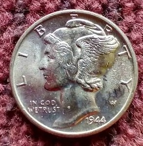 lot 100 image: Bright Uncirculated 1944 Mercury Dime
