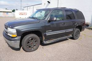 lot 7 image: 2003 Chevrolet Tahoe 1500 SUV - 5.3L L59 Flex-Fuel V8