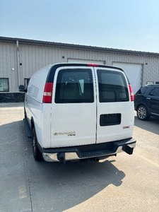 2014 GMC Savana Cargo Van