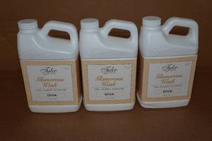 lot 119 image: 3 Tyler Candle Co Glamorous Laundry Detergent - 32oz